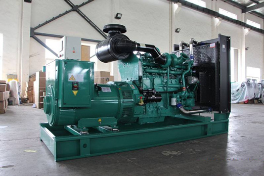 新邱320kw康明斯柴油发电车出租组图片 新邱320kw康明斯柴油发电车出租组图片